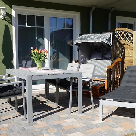 Ferienwohnung De Windroos 보른 외부 사진