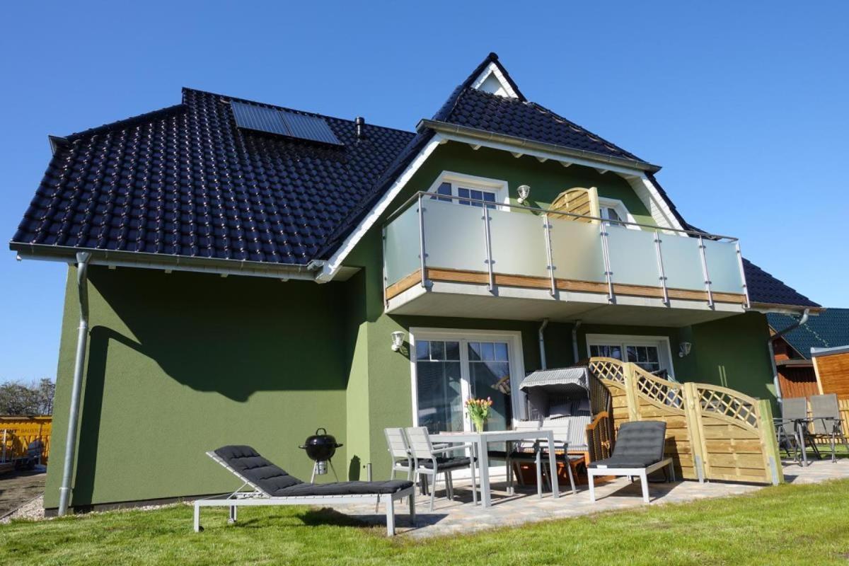 Ferienwohnung De Windroos 보른 외부 사진
